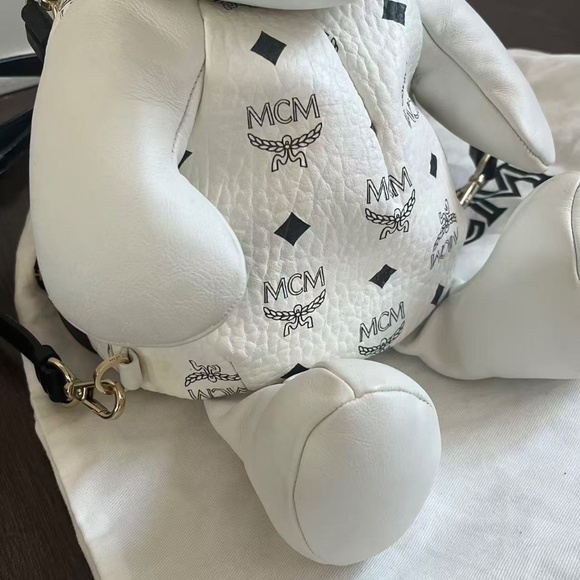 RARE MCM bunny rabbit bag white leather backpack visetos cute zoo doll plush main image 5